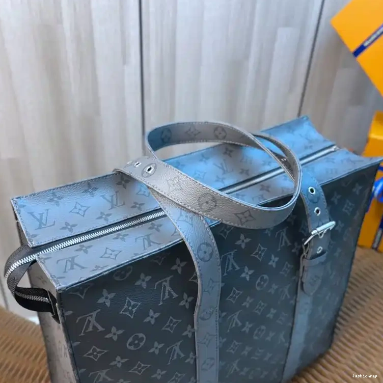Fashionrep LV Bag 2210DJ0008 0822